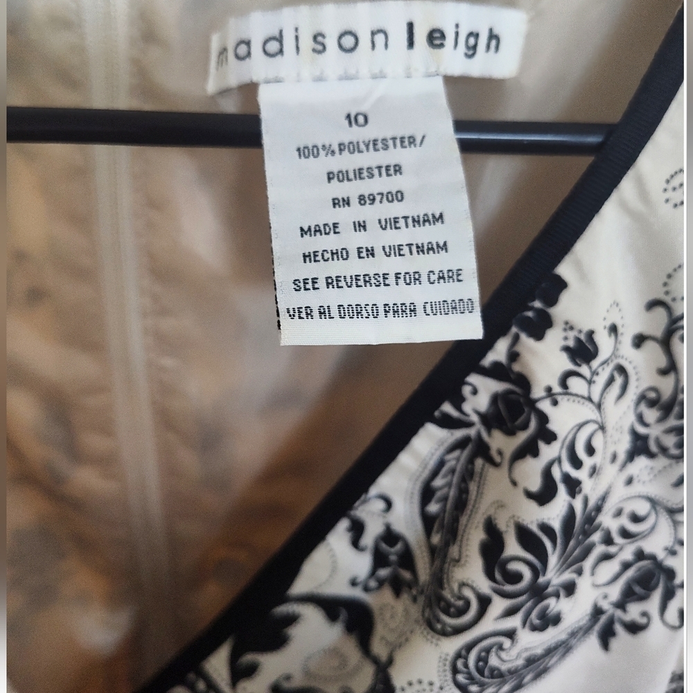 🔥🔥NWOT Madison Leigh Black and Cream Patterned Midi Dress, 10 - Picture 3 of 4